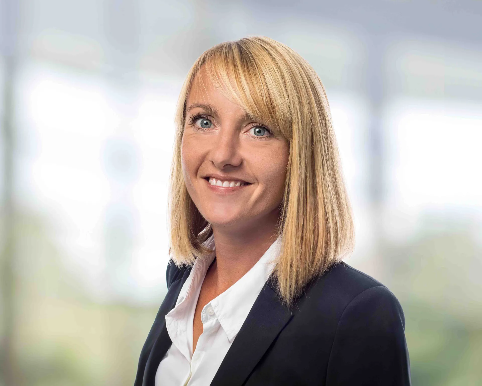 Fenja ist Business Development Manager bei Prof. Roll & Pastuch