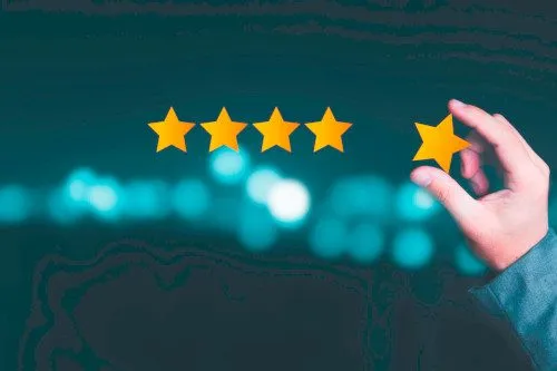 Kunden sollten über die gesamte Customer-Journey hinweg dabei unterstützt werden, seine Ziele zu erreichen. R&P zeigt Ihnen wie Sie die Berührungspunkte von Kunden und Unternehmen optimal gestalten.