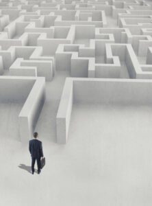 Hybride Vertriebsmodelle in der Telekommunikationsbranche. Damit diese kein Labyrinth für Sie darstellen, sprechen Sie uns gerne an.