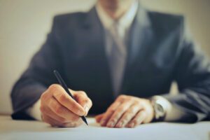 Pricing-Manager arbeiten in der sogenannten Pricing-Unit im Unternehmen. Roll & Pastuch berät Sie gerne!