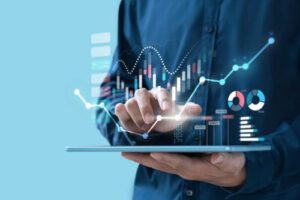 The applications of data analytics are diverse and pursue the goal of converting data into knowledge. Roll & Pastuch supports you in this process.