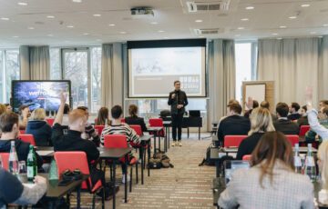 Prof. Oliver Roll leitet Schulung beim R&P Wintermeeting in Köln
