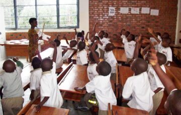 Mit Bildung in eine erfolgreiche Zukunft: Roll & Pastuch unterstützt BurundiKids e.V.